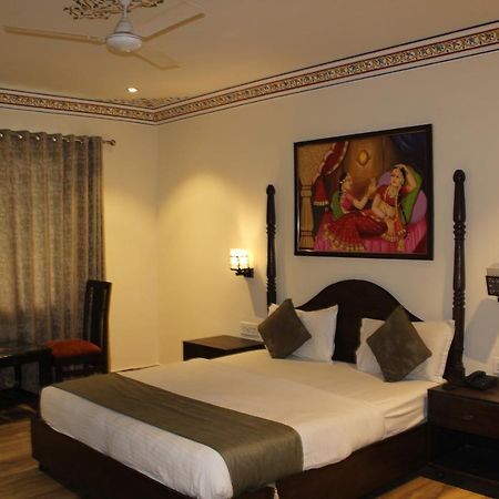 The Royal Ville Agra - Family & Corporate Hotel מראה חיצוני תמונה