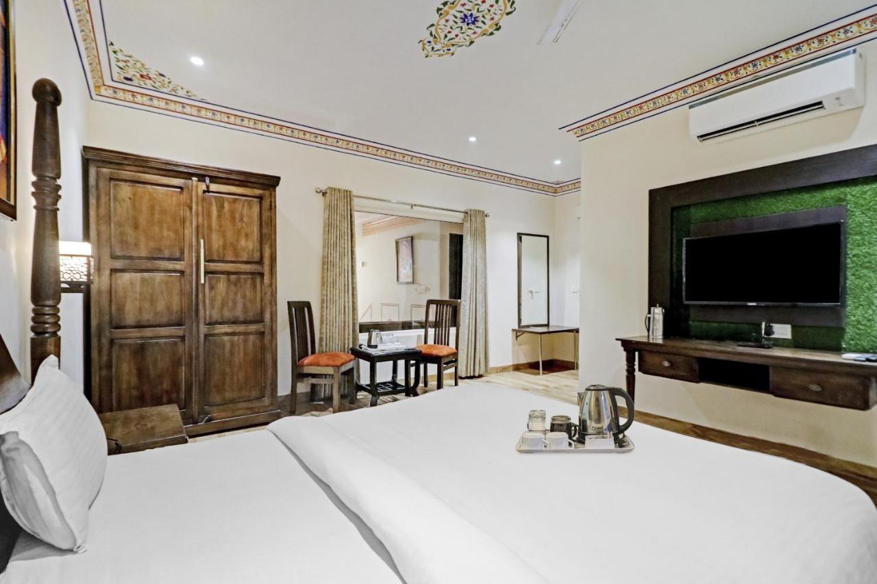 The Royal Ville Agra - Family & Corporate Hotel מראה חיצוני תמונה