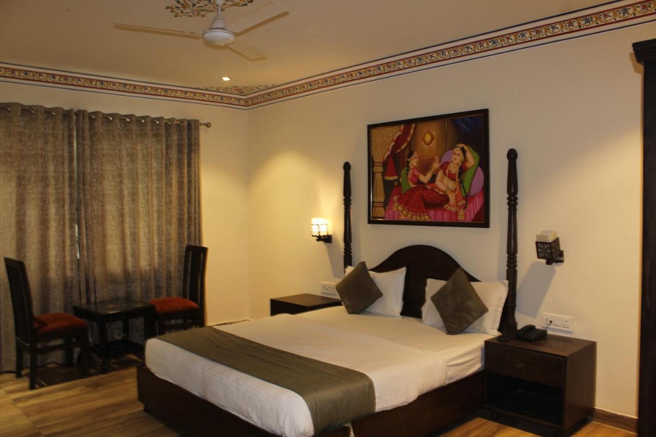 The Royal Ville Agra - Family & Corporate Hotel מראה חיצוני תמונה