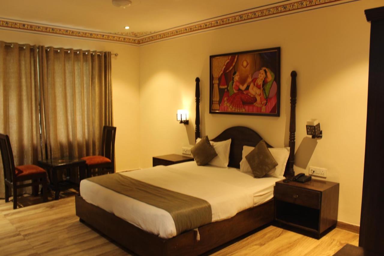The Royal Ville Agra - Family & Corporate Hotel מראה חיצוני תמונה