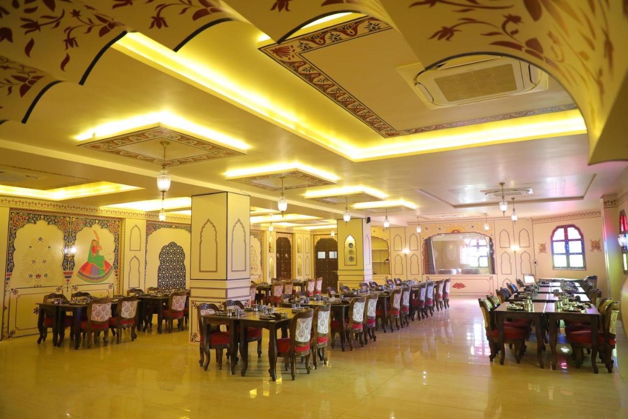 The Royal Ville Agra - Family & Corporate Hotel מראה חיצוני תמונה