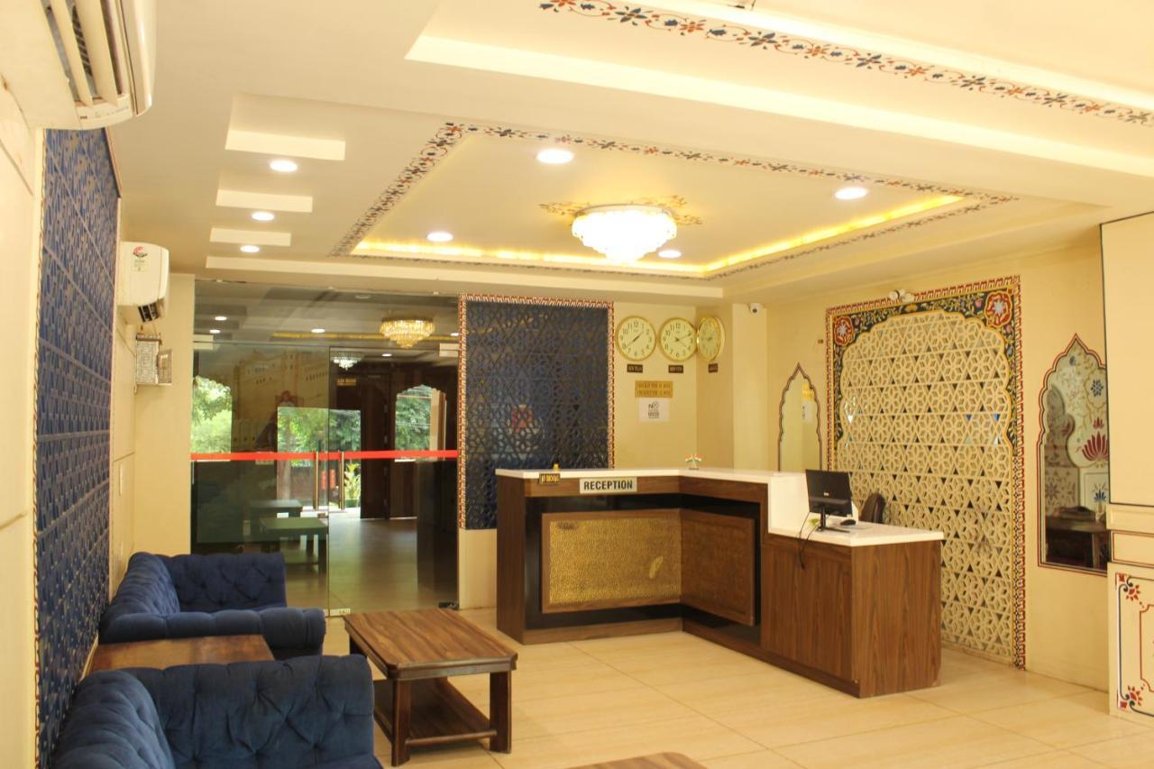 The Royal Ville Agra - Family & Corporate Hotel מראה חיצוני תמונה