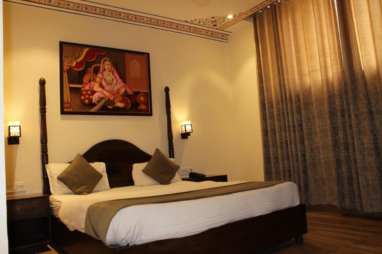 The Royal Ville Agra - Family & Corporate Hotel מראה חיצוני תמונה