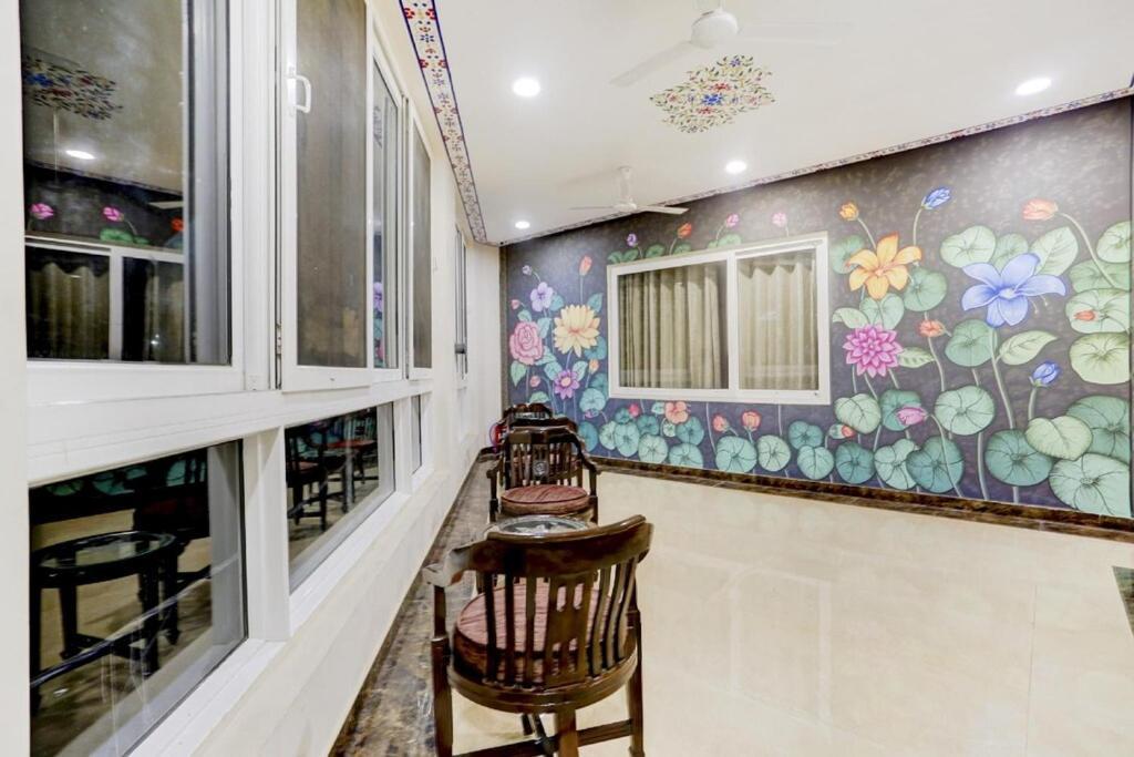 The Royal Ville Agra - Family & Corporate Hotel מראה חיצוני תמונה