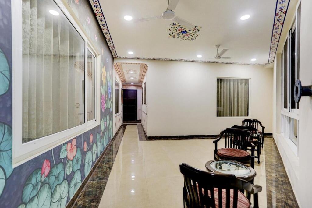 The Royal Ville Agra - Family & Corporate Hotel מראה חיצוני תמונה